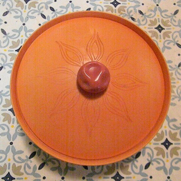 Other - Vintage Watkins Mary King Torch Dusting Powder